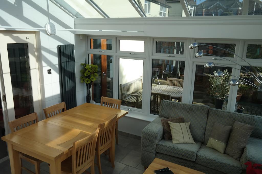 Weston Cottage Poole Eksteriør bilde