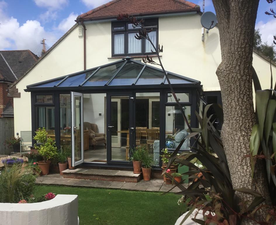Weston Cottage Poole Eksteriør bilde
